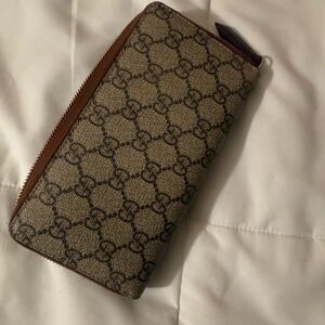 Gucci Brown and Tan Wallet